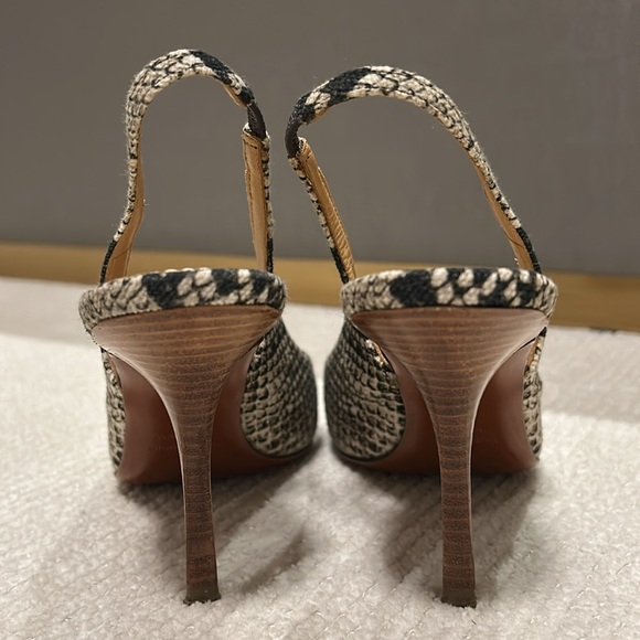 Lanvin Sling Back Pumps - Summer 2011 Collection
Size 6.5 - Picture 6 of 6